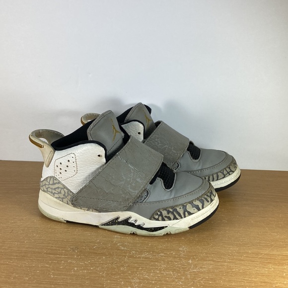 Air Jordan Son of Mars Size 9c Toddler Sneakers - Picture 11 of 13